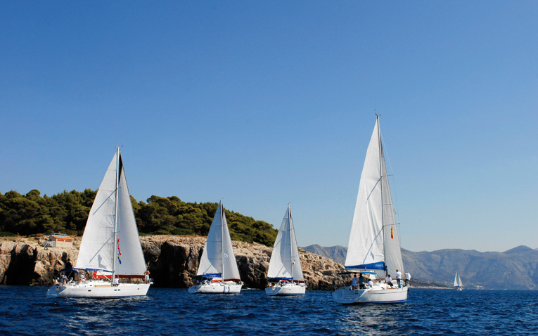 Flottille Segeln Flottillensegeln Yachtcharter Mittelmeer Kroatien Griechenland Türkei Karibik Tortola