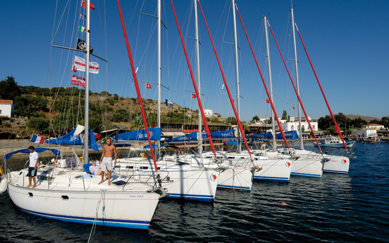 Flottille Segeln Flottillensegeln Yachtcharter Mittelmeer Kroatien Griechenland Türkei Karibik Tortola