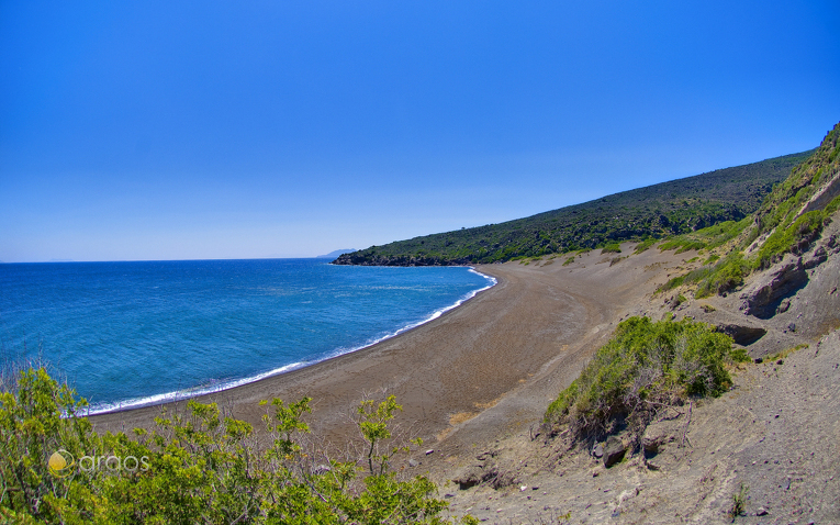 Strand von Nissyros