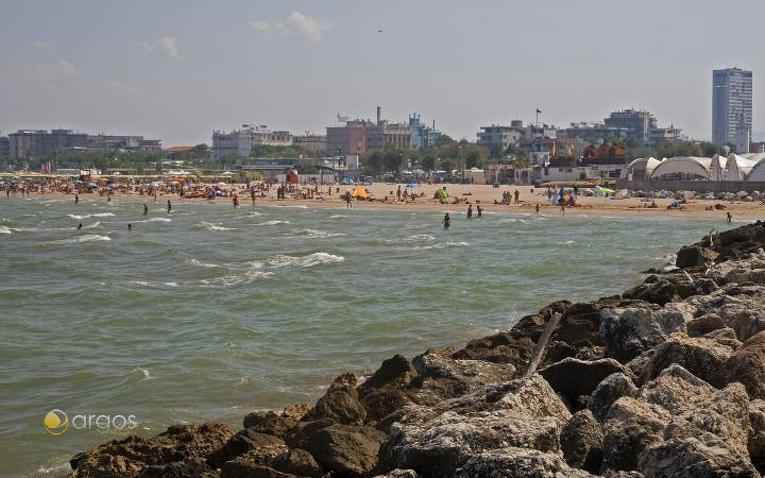 Blick auf den Strand von Rimini