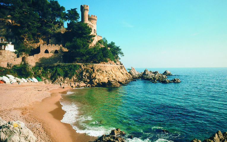 Strand Castell de Sant in Lloret de Mar