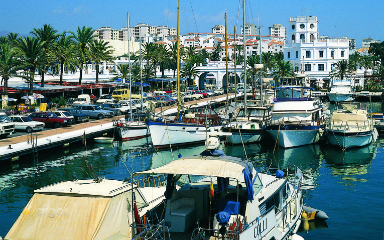 Hafen von Estepona