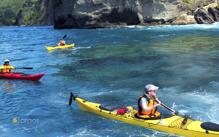 Kayakfahrer vor der Küste von Saint Lucia