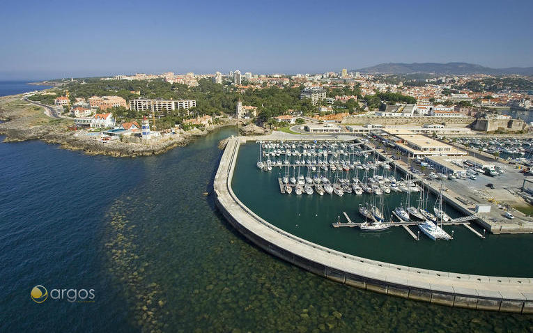 Yachten in der Marina von Cascais