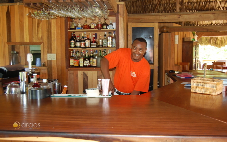 Barmen Laru Beya Beach Hotel