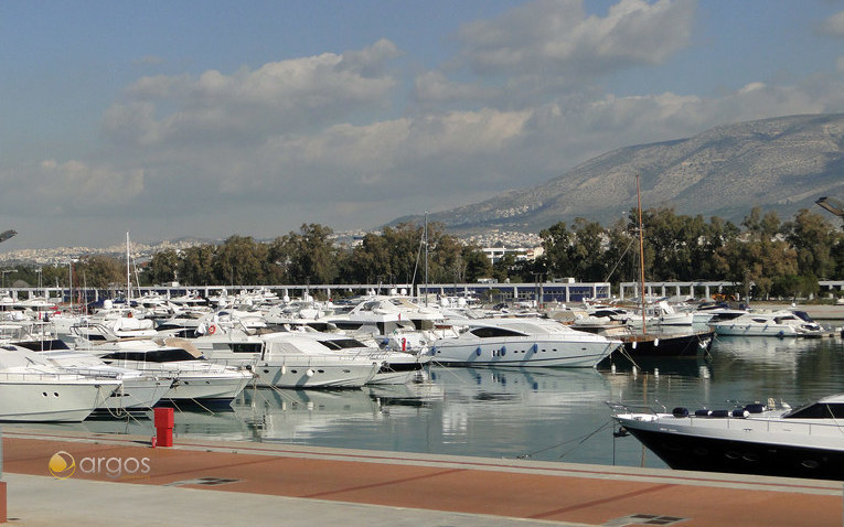 Agios Kosmas Marina bei Athen