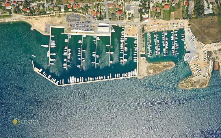 Kastel Gomilica (Marina Kastela)