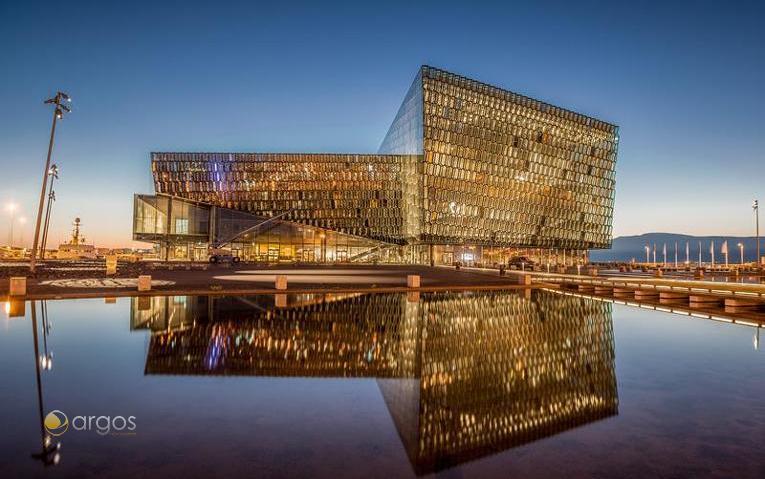 Konzert- und Konferenzhaus Harpa - Wahrzeichen Reykjaviks seit 2011