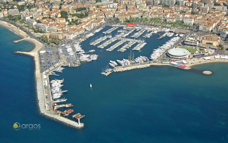 Cannes (Le Vieux Port de Cannes)