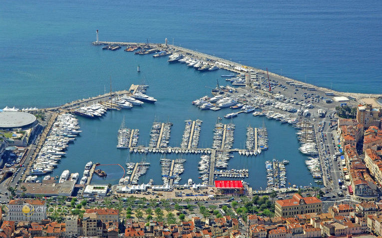 Cannes (Le Vieux Port de Cannes)