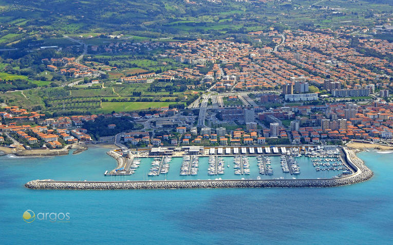 Castiglioncello (Marina Cala de Medici)