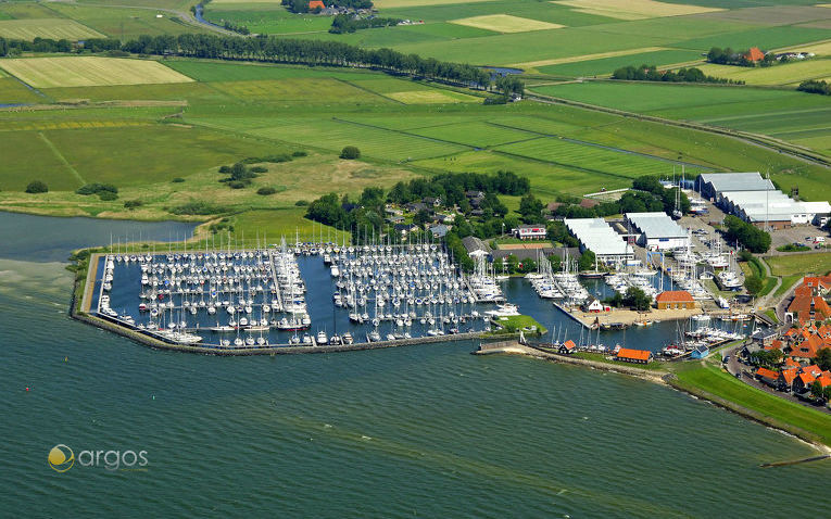 Hindeloopen (Hindeloopen Yacht Harbour)