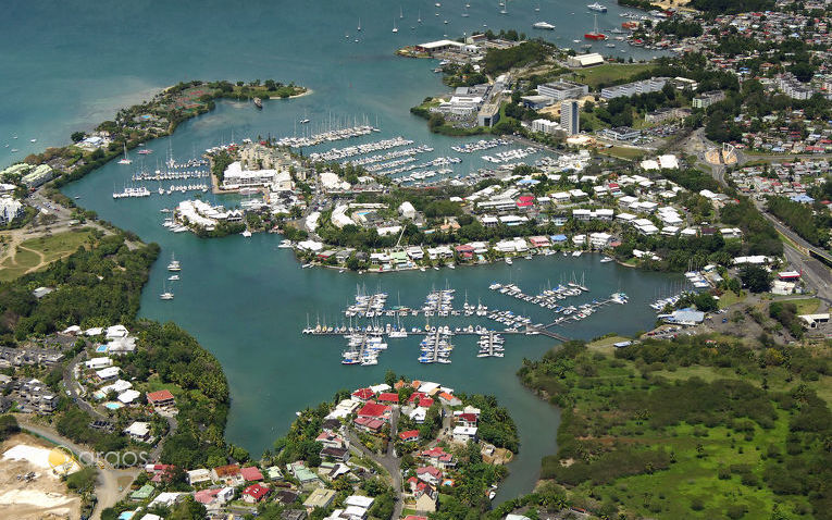 Guadeloupe (Pointe-à-Pitreu)