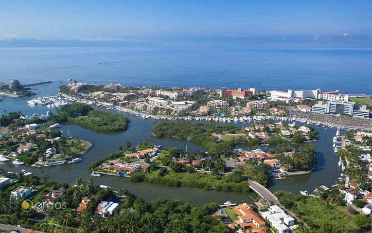 Paradise Village marina  - Nuevo Vallarta