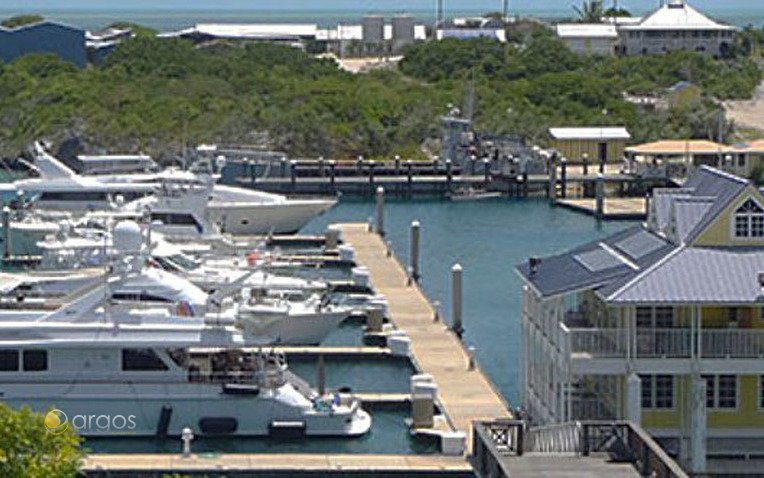 Safe Harbour Marina - Cave Cay