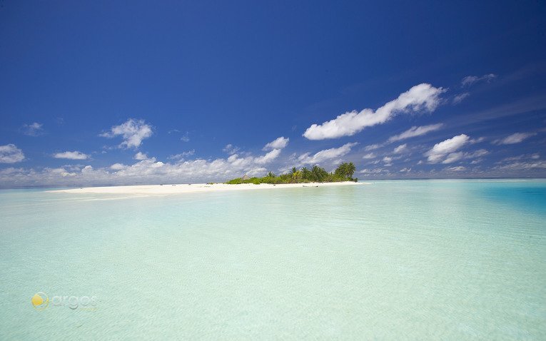 Hamza Island (Picnic island)