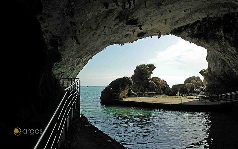 Grotta del Bue Marino