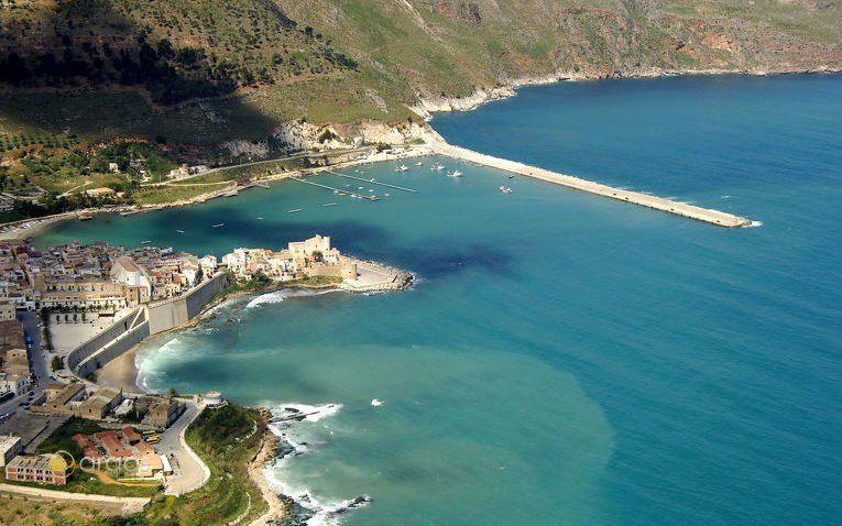 Marina die Castellammare del Golfo