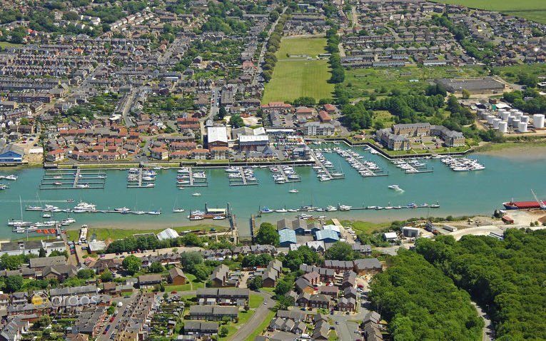 East Cowes Marina