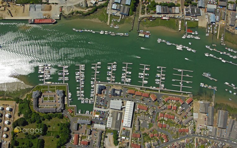 East Cowes Marina