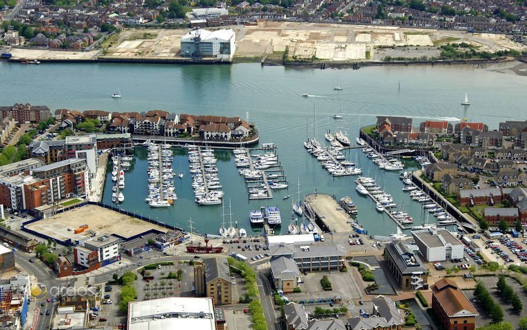 Southampton, Ocean Village Marina