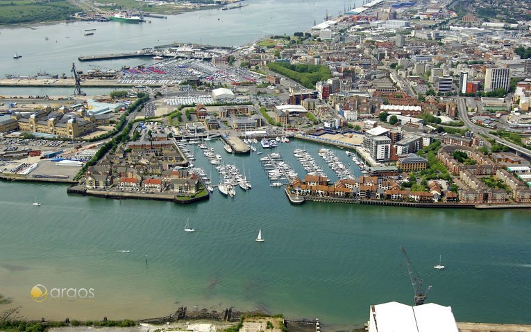 Southampton, Ocean Village Marina