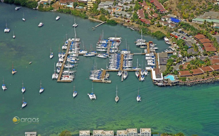 Captain Oliver's Marina, Oyster Pond