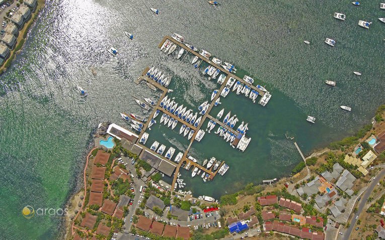 Captain Oliver's Marina, Oyster Pond