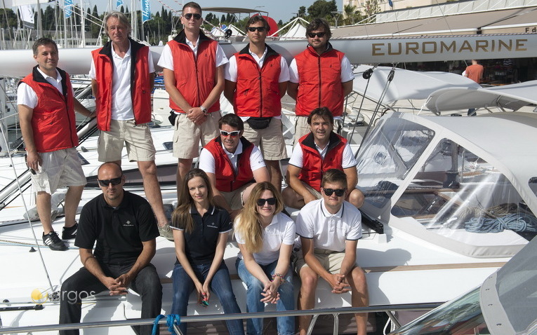 Das zuverlässige und freundliche Team von Euromarine steht Ihnen gerne zur Verfügung