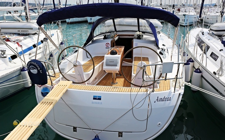 Die Charteryacht Bavaria Cruiser 37 von Asta Yachting